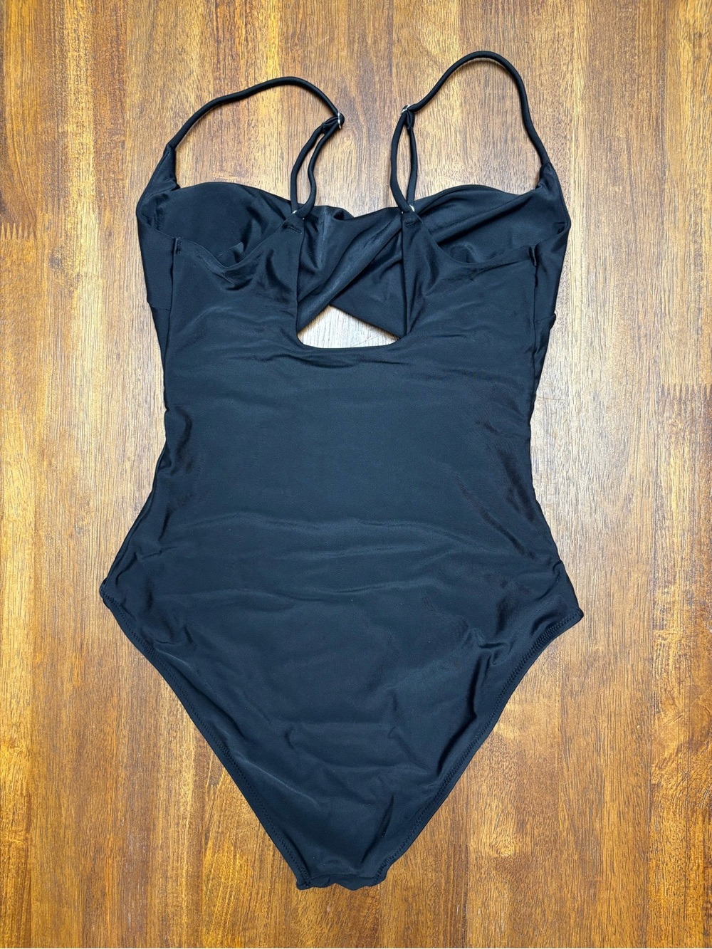 H&M One-Piece Swimsuit - Picture 3 of 7